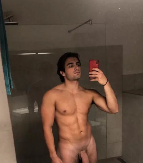 Comment if u want the whole picture 👀