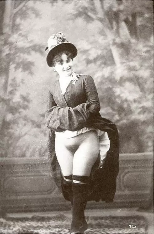 Dear Hubby, the ladies club has had a new debate erupting regarding equestrian style. Given our nudity compromise, we’re debating the merits of topless and bottomless riding!