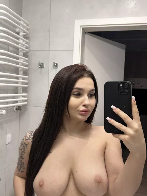 Do my C-size chest is attractive to a slightly older or younger man? 😘