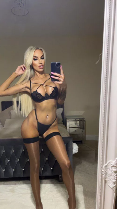 I guess you're really proud to say that you're gooning for bimbos all day long