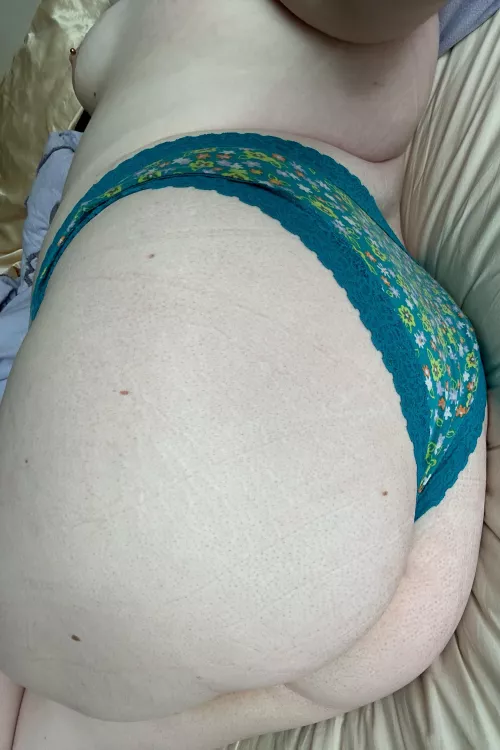 TGIF my friends 🥳💕