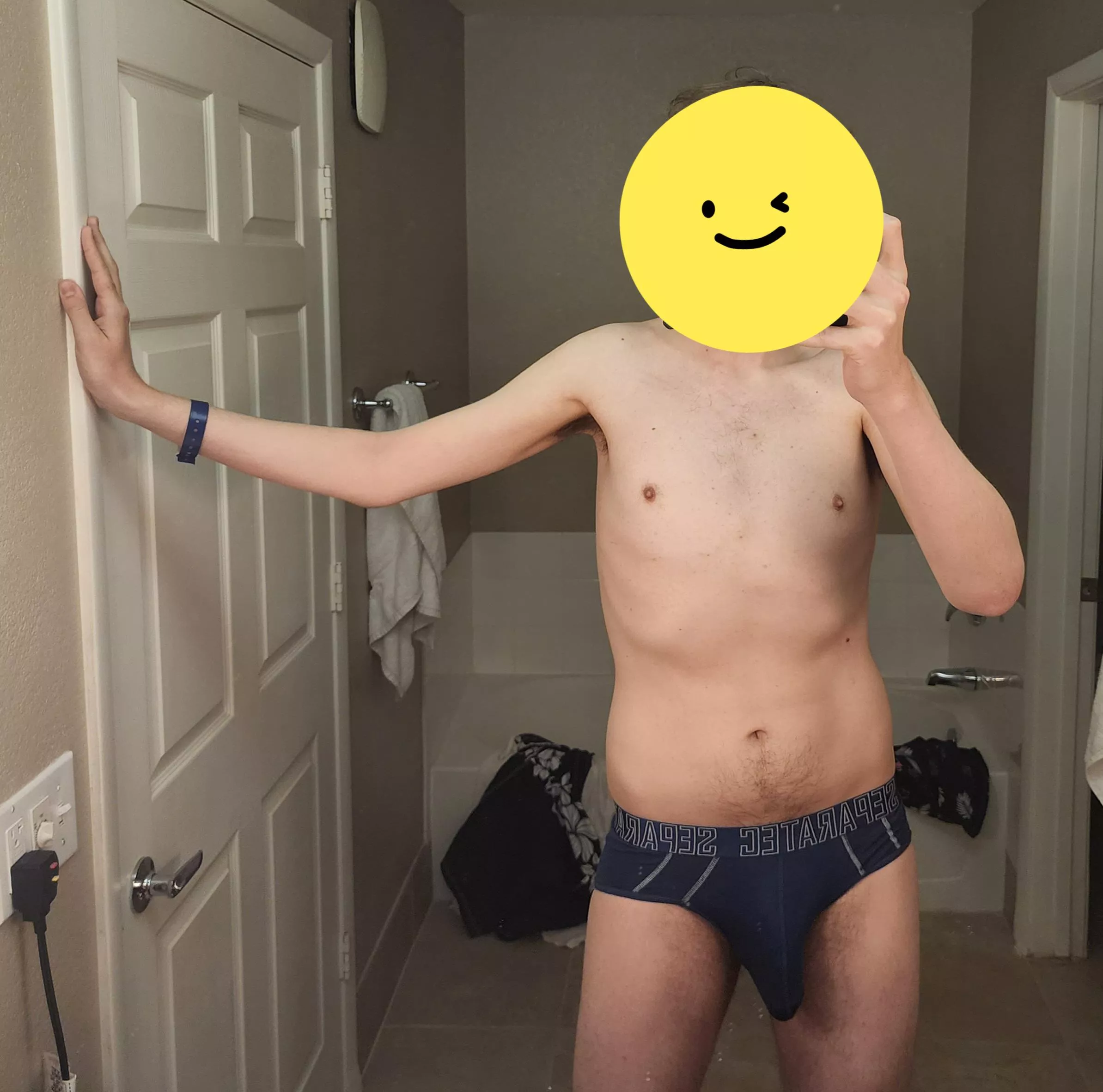 Two pouches in these!