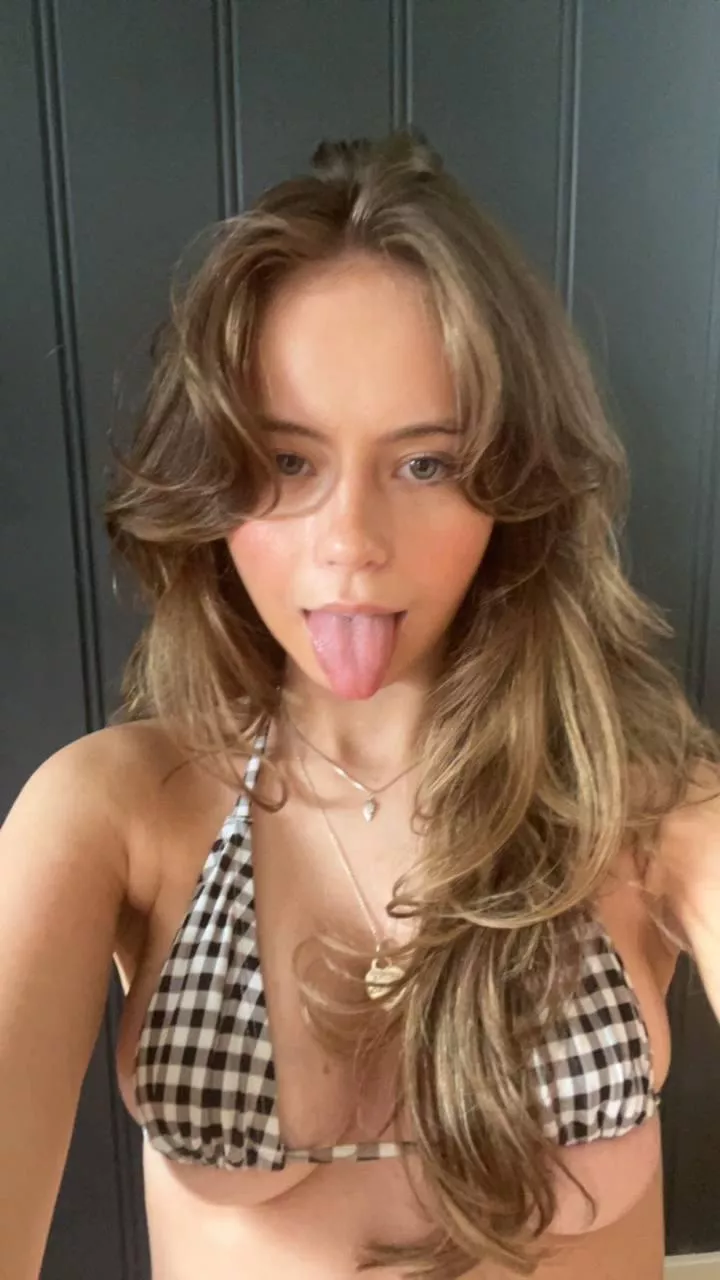 what would you do if i told you that im not wearing anything down below