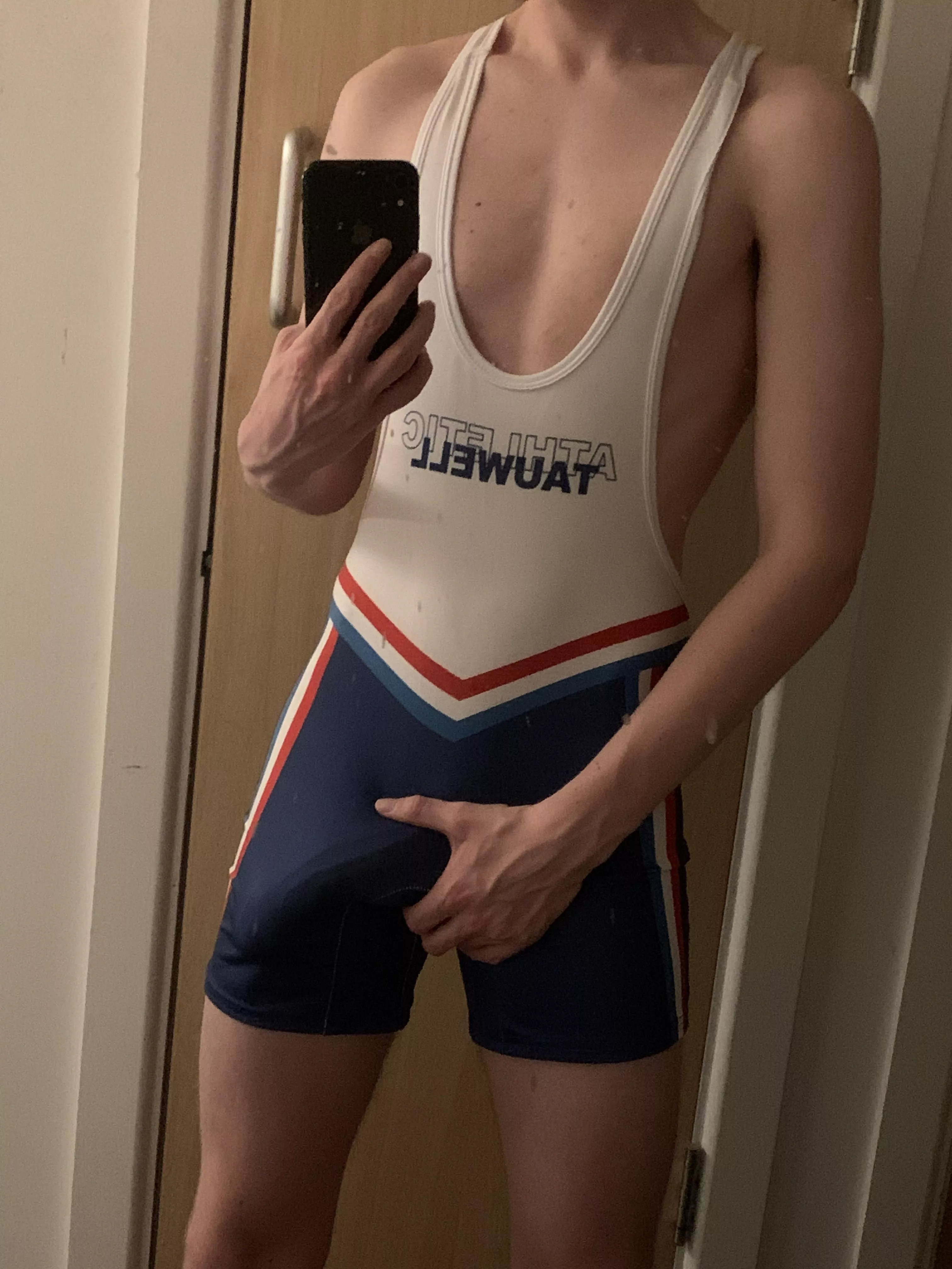 Who wants to wrestle? ;) 