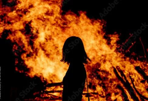 Wow! Look at that completely random wildfire in Ishtar! It's spreading quickly, I hope nobody is hurt!