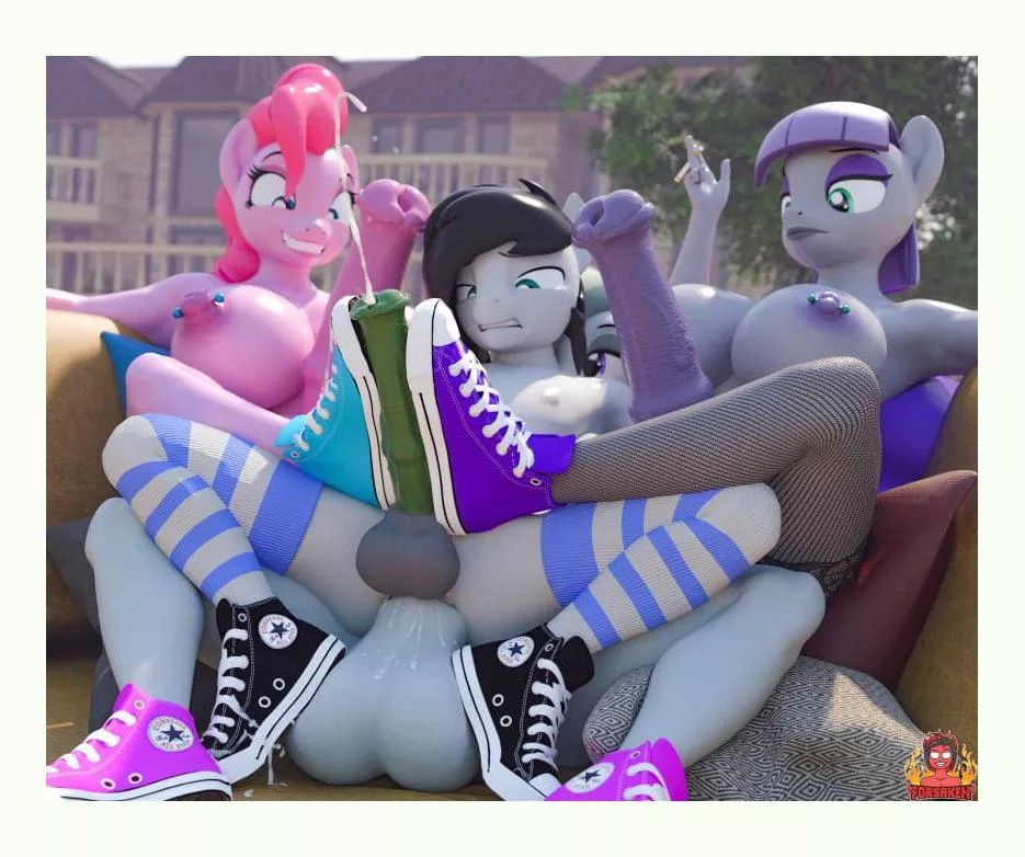 Converse shoes shiejob / footjob (Artist: forsaken)