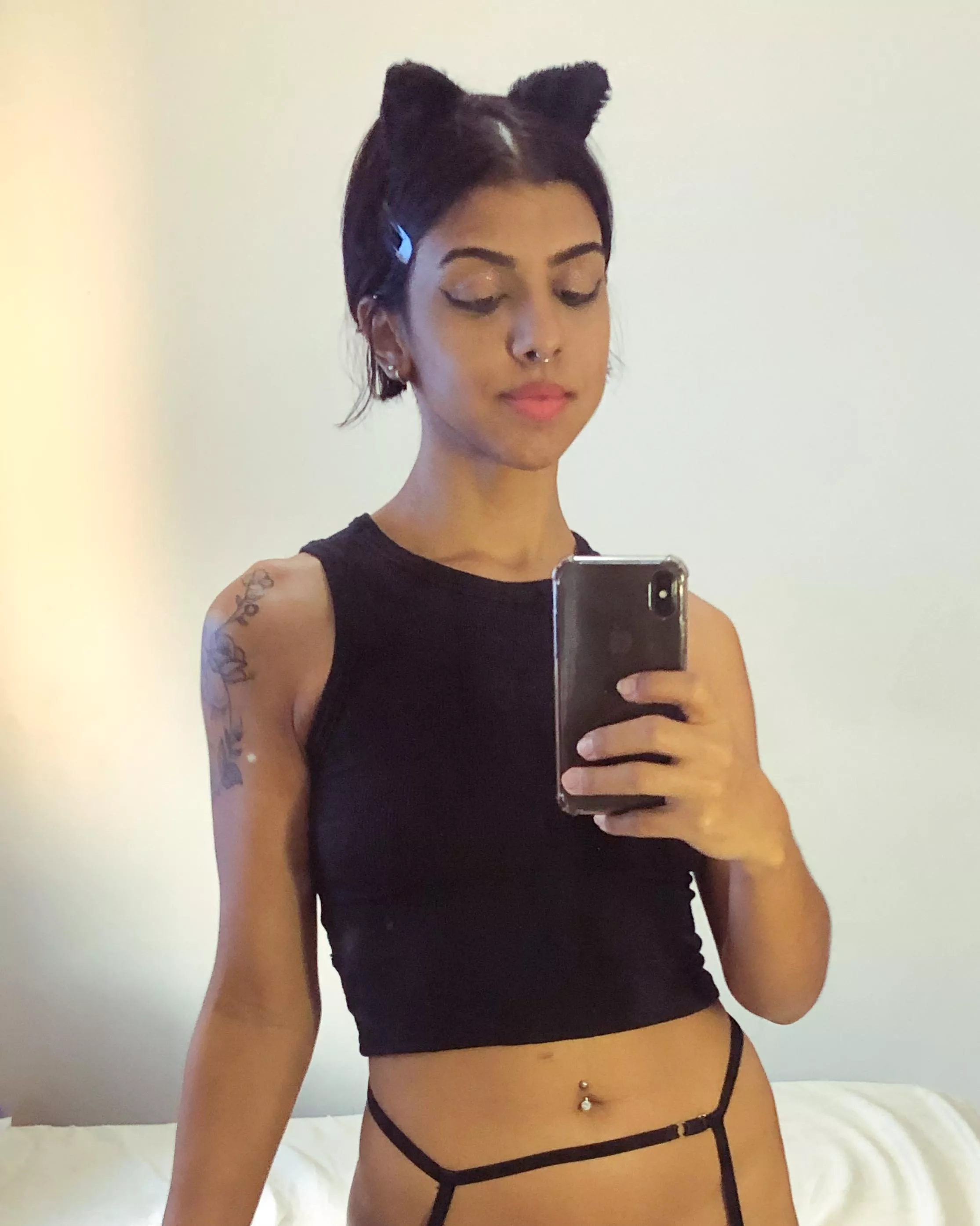 Do you enjoy cat ears and straps? [28F]