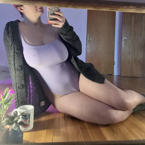 Feeling cute in this bodysuit [f]