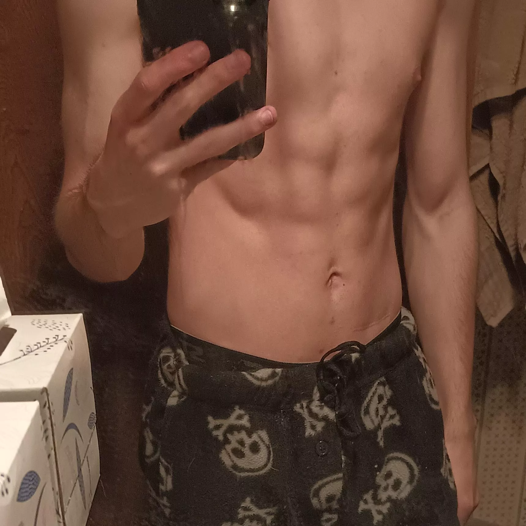 Finally got the courage to show myself😁