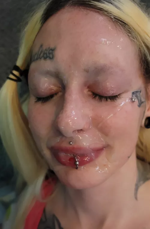 He glazed me like his lil donut 🍩 😋