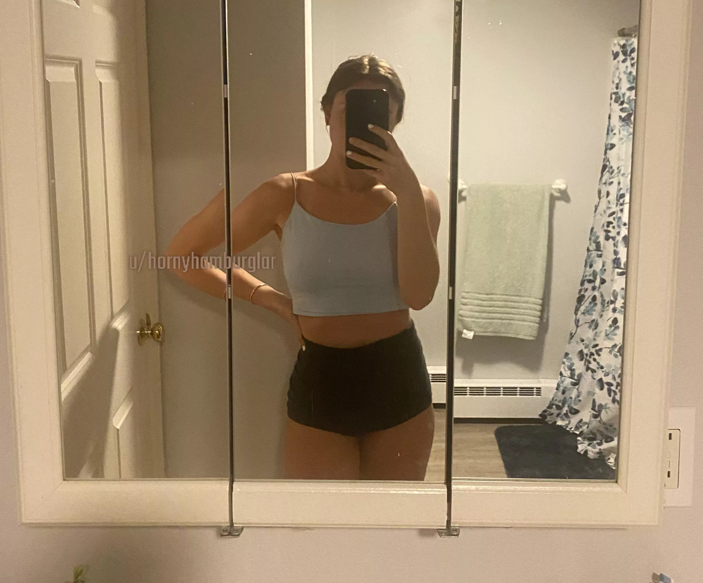 Just a quick mirror pic 😉 [f]