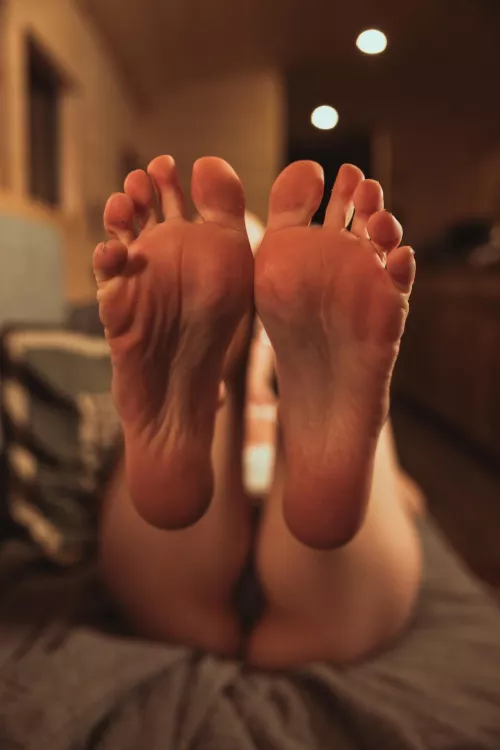 Left or right? 🍆💦👅