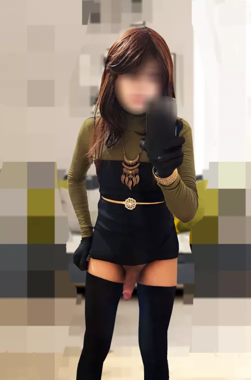 No panties for the party 