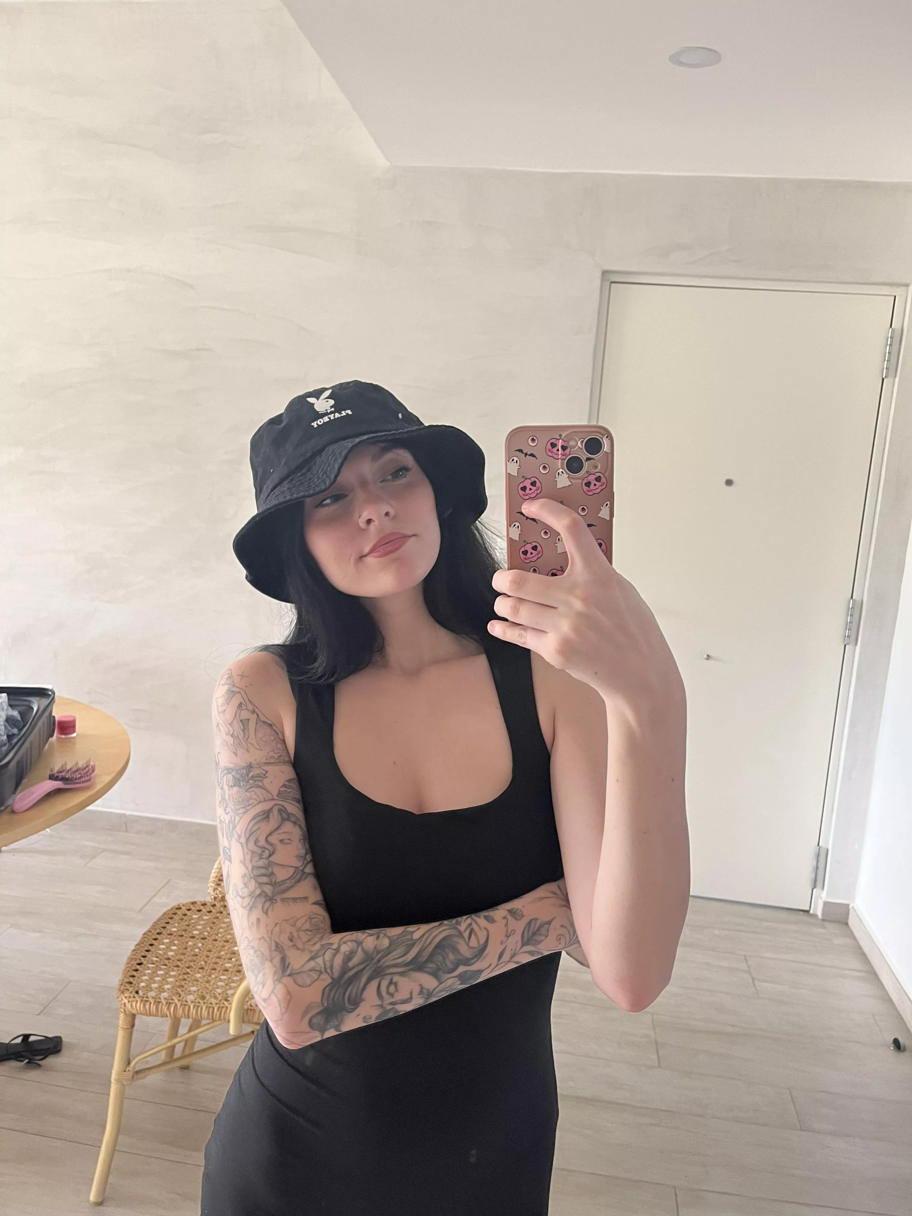 simple and uncomplicated