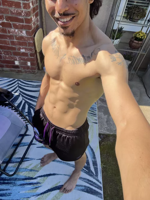 Thinking about you rubbing your hands on me got me cheesin.