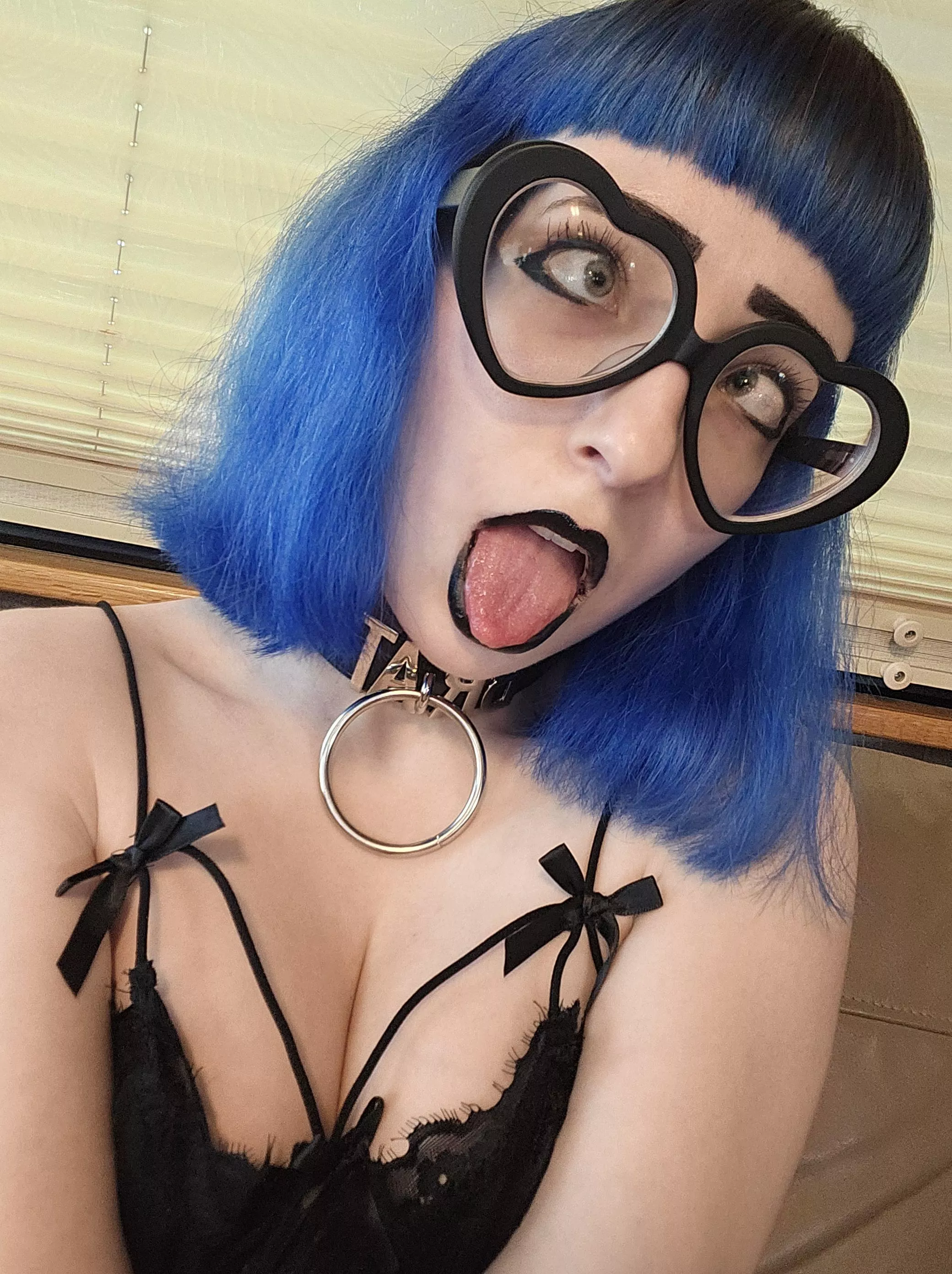 You know you want to play with me... I'll make all your dirty dreams come true 😈 [sext] [gfe] [dom] [sub] [rate] [fet] [vid] (pricing below)