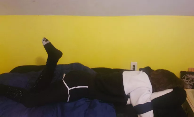 God, I don't wanna get up... 😓