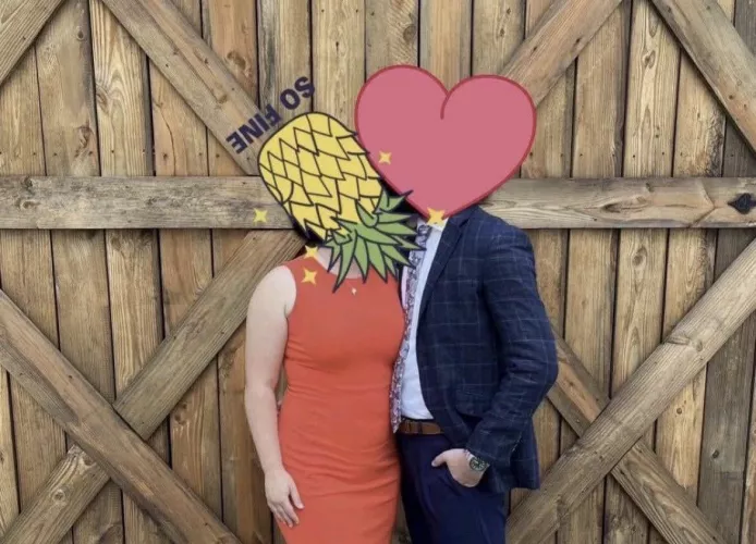 Hi loves 💛 hubby and I are looking for a play partner for my husband while I watch and enjoy! Virtual or in person, we travel all the time!