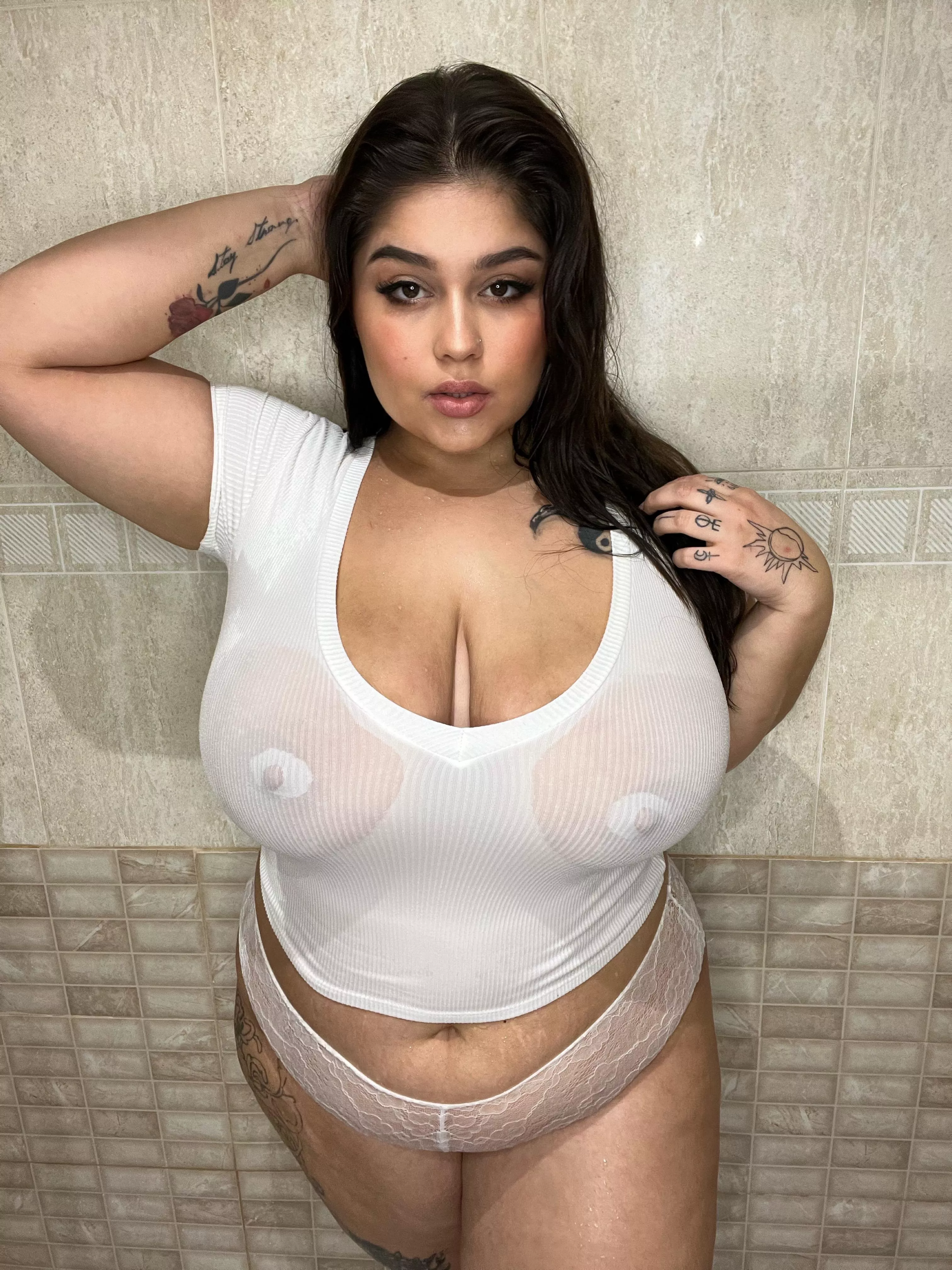Hot latina, sexy latina