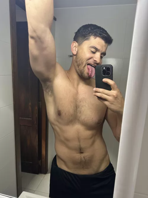 I felt upset but I am always funny man👅😈