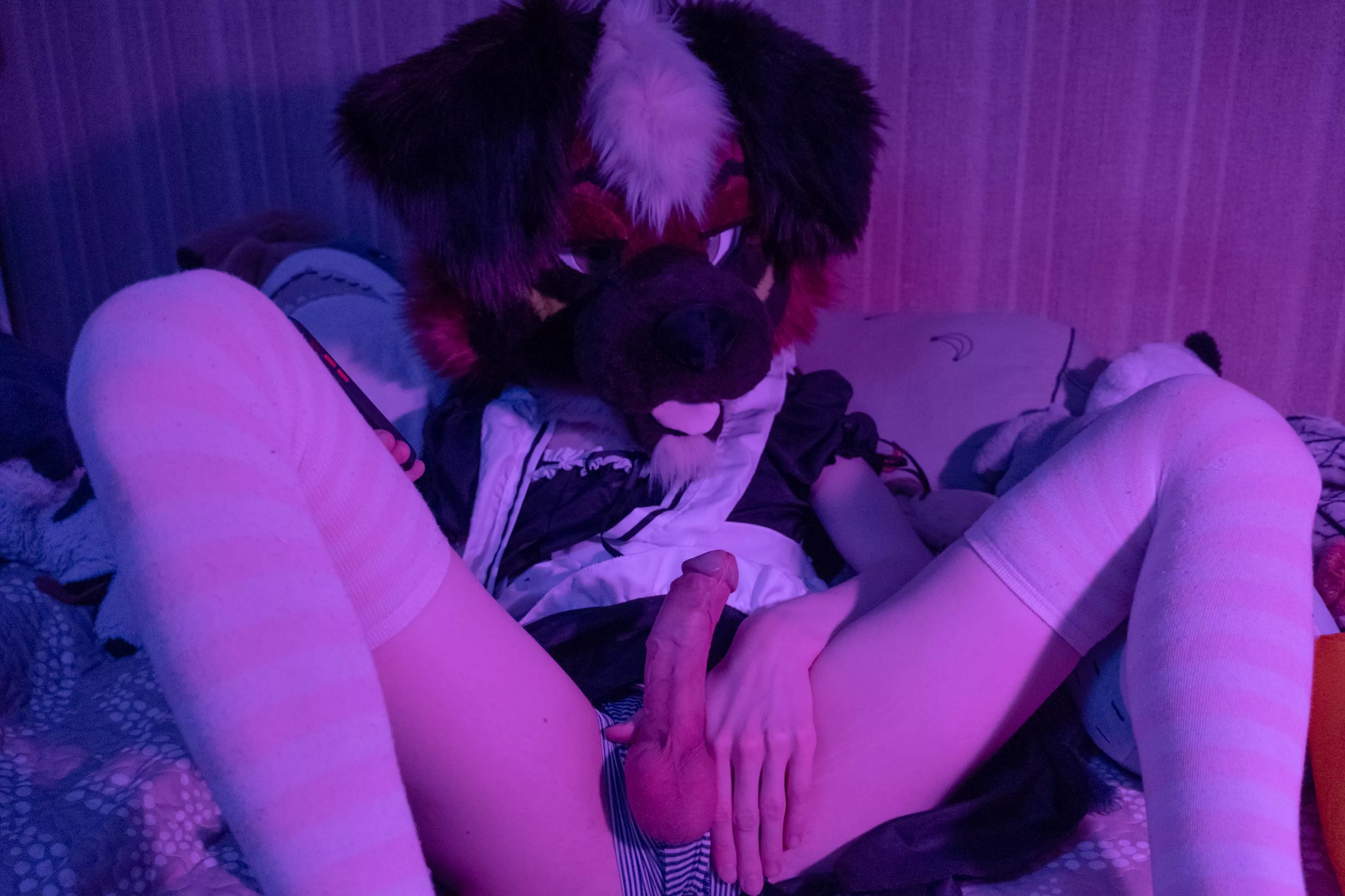 Long time no see! This maid is horny and needs your help! ;)