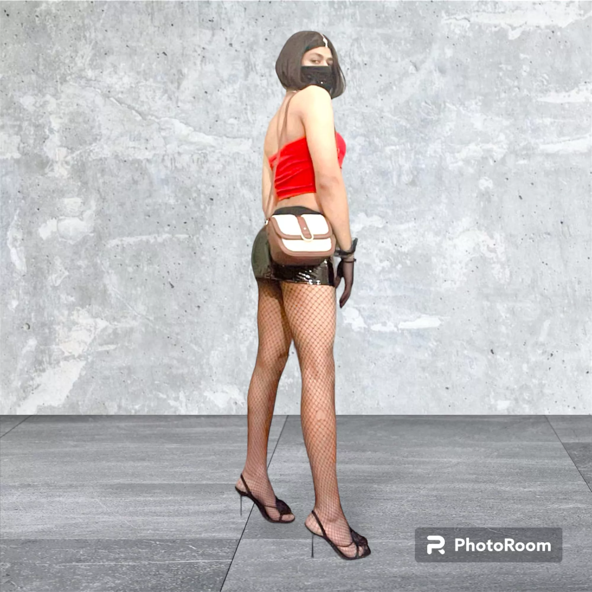 “Love this whole outfit but confused about when should i wear this? Does this look good for shopping ?”