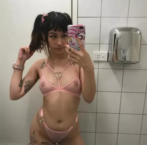 Would you consider me to be attractive?