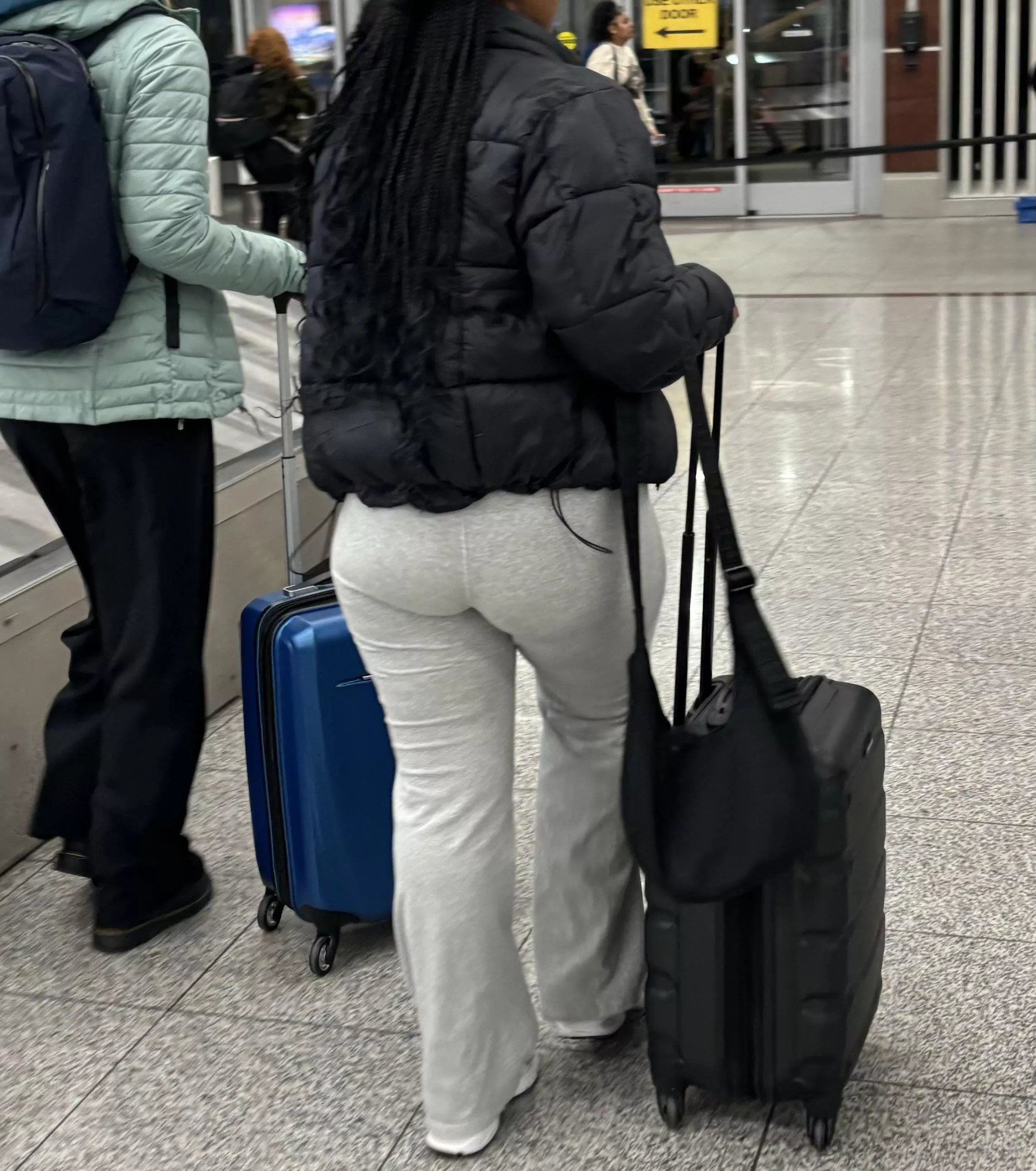 does my ass look fat in my yoga pants?