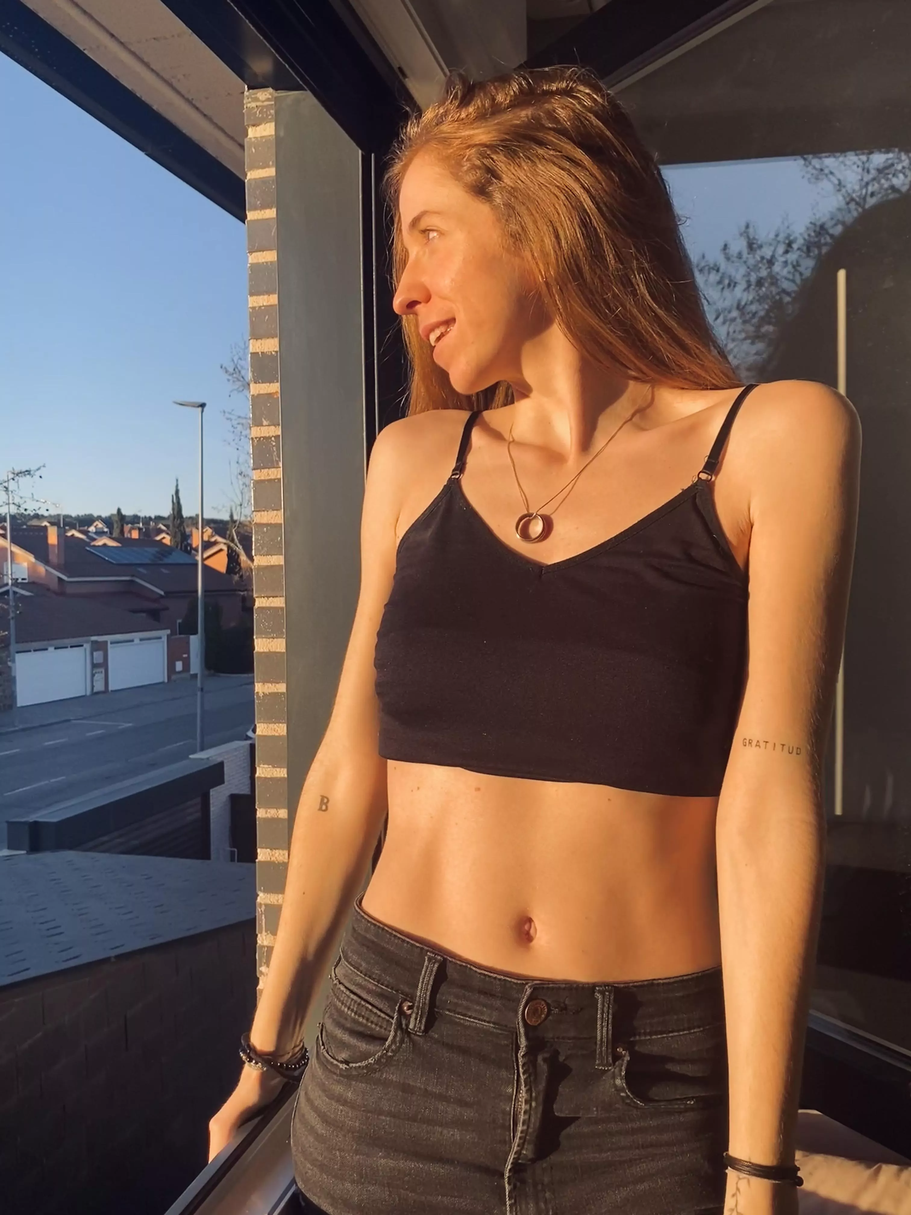 I was hoping that you can make out with my belly button 