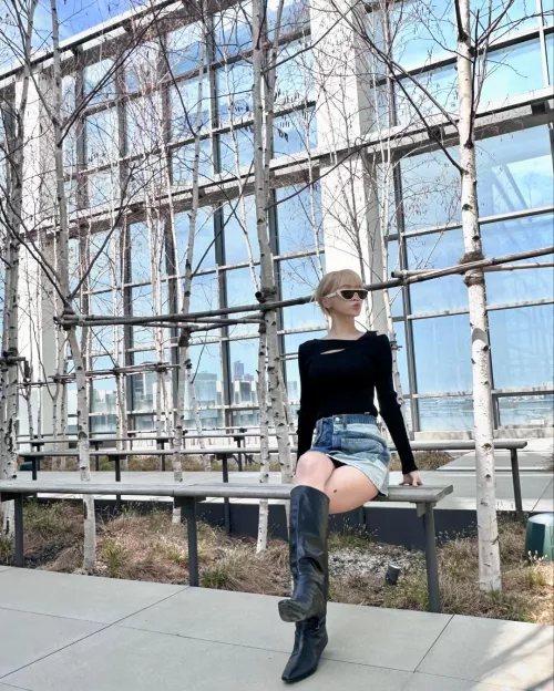 LE SSERAFIM - Chaewon