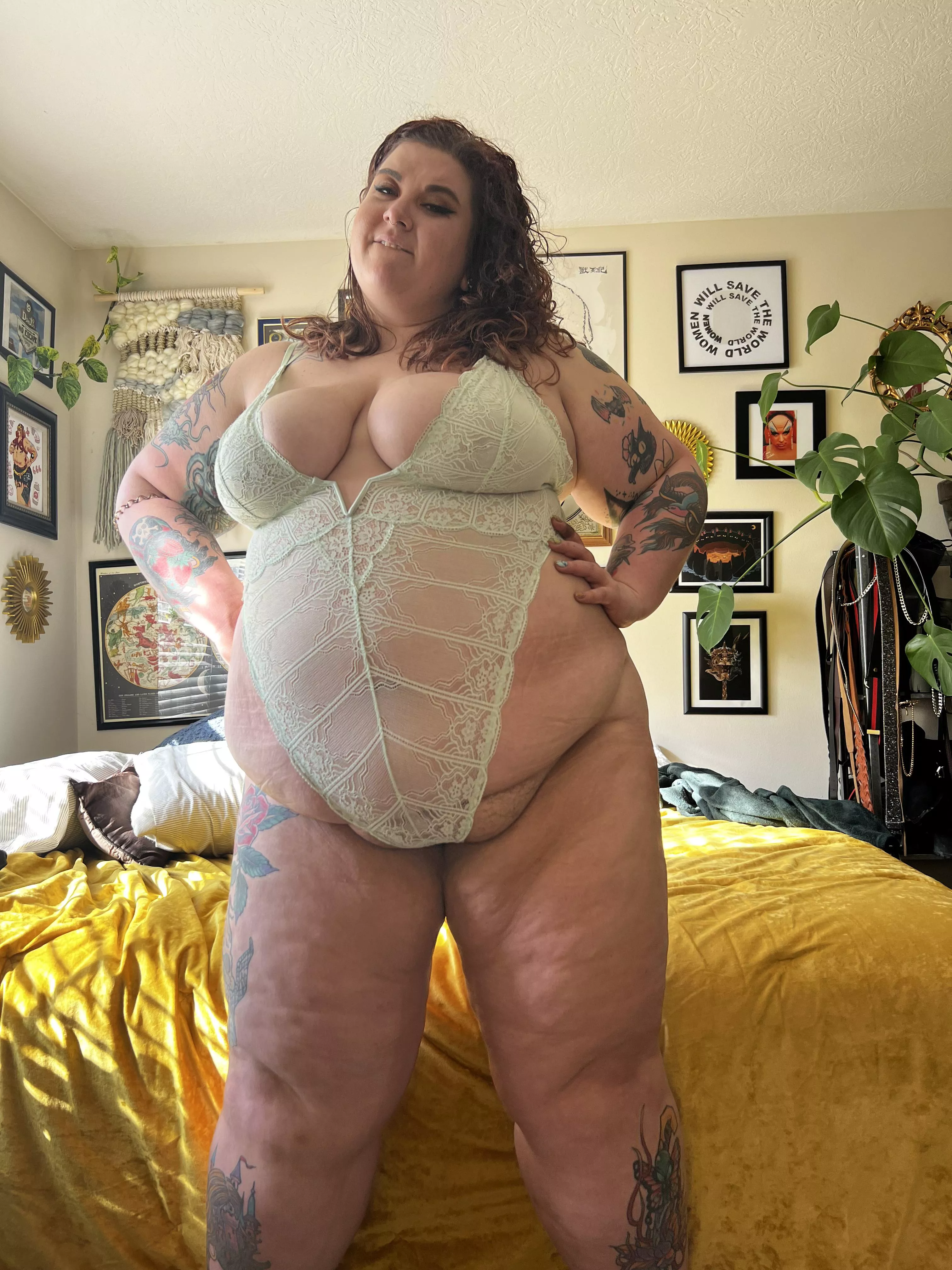 Mint green lace and tattoos ☺️