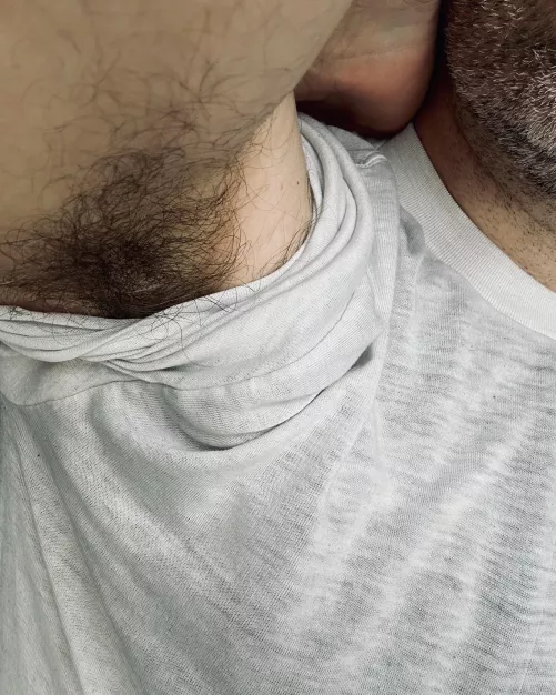 My hairy pits peeking out of my t-shirt is catnip to gay guys. I don't make the rules.