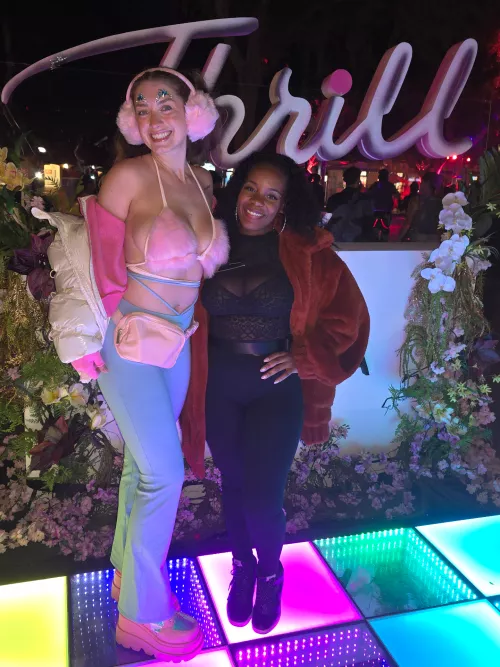 Sorry I've been away all week, quick Pic from RASA Thrill City 6 Flags last Saturday! :-)