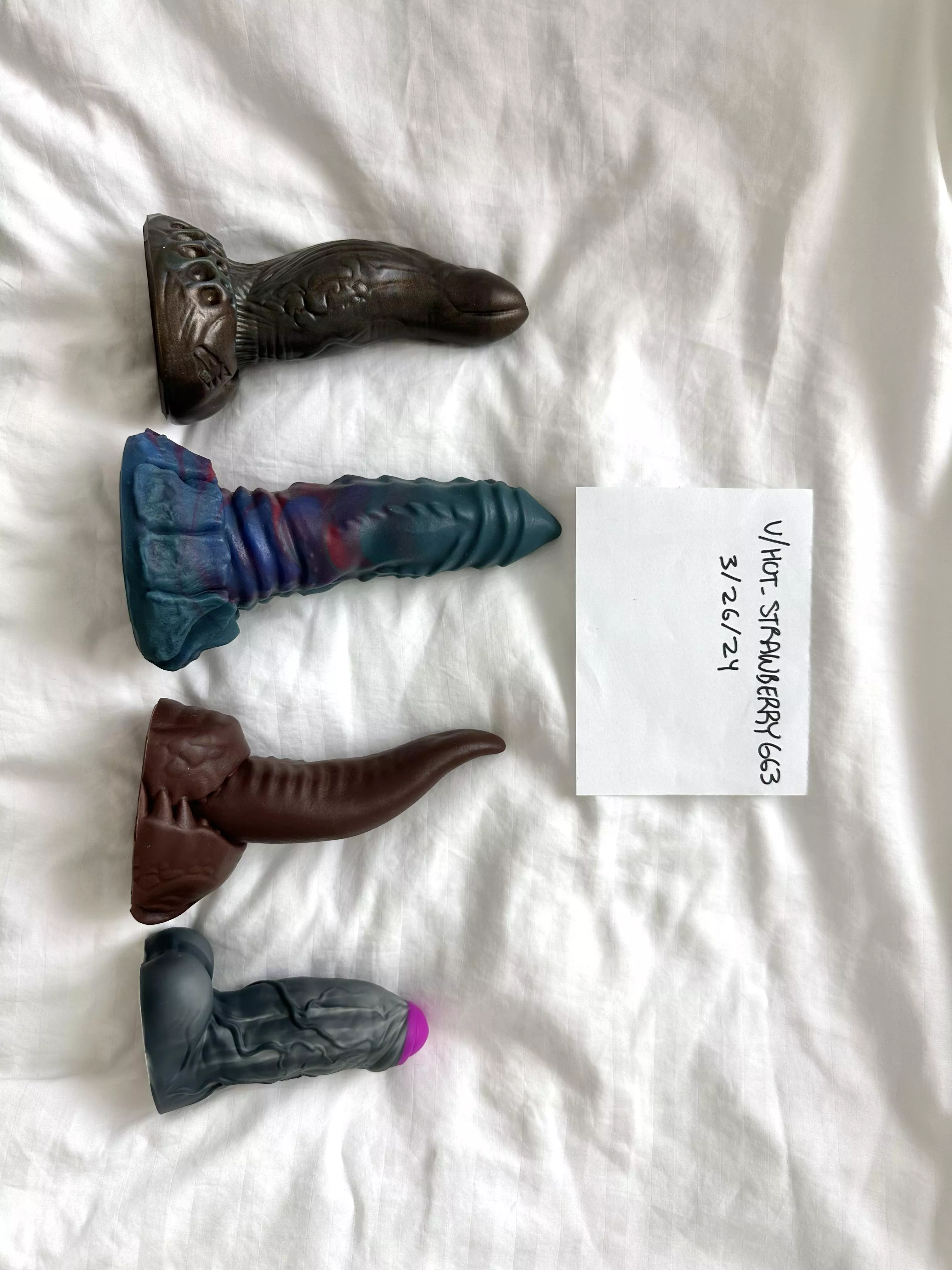 (WTS) (USA) $150 free ship for all 4 toys! OBO 🙏 mostly bad dragon toys! 