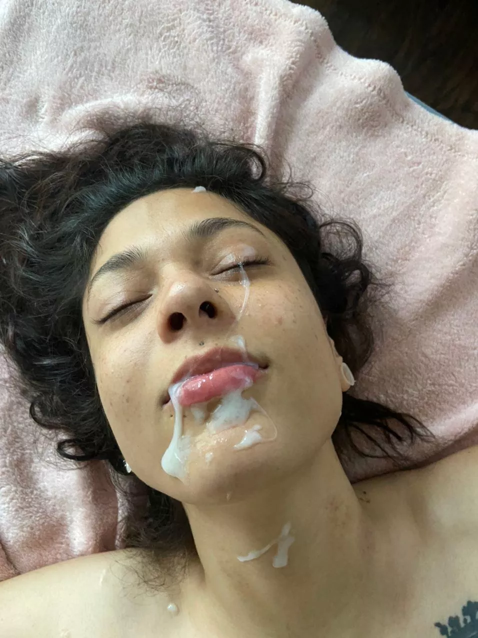 Got her right in the eye 😜😜