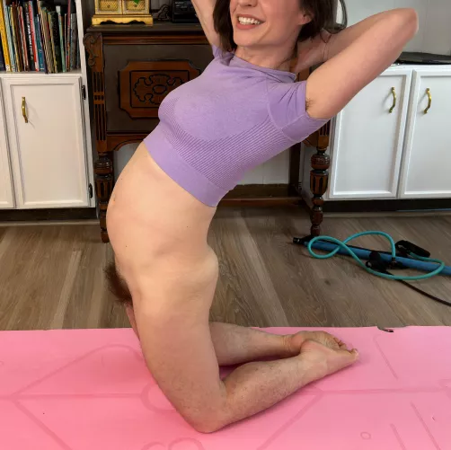 I stopped shaving my bush over 2 years ago and now I love how full it is