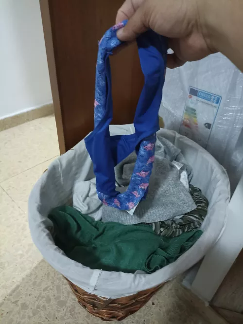 Tangas de mi suegra 🤤🍆💦