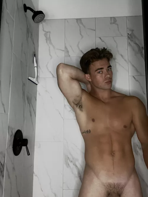 Who’s gunna sniff my sweaty pits after the gym? I never wear deodorant, hope that’s not an issue