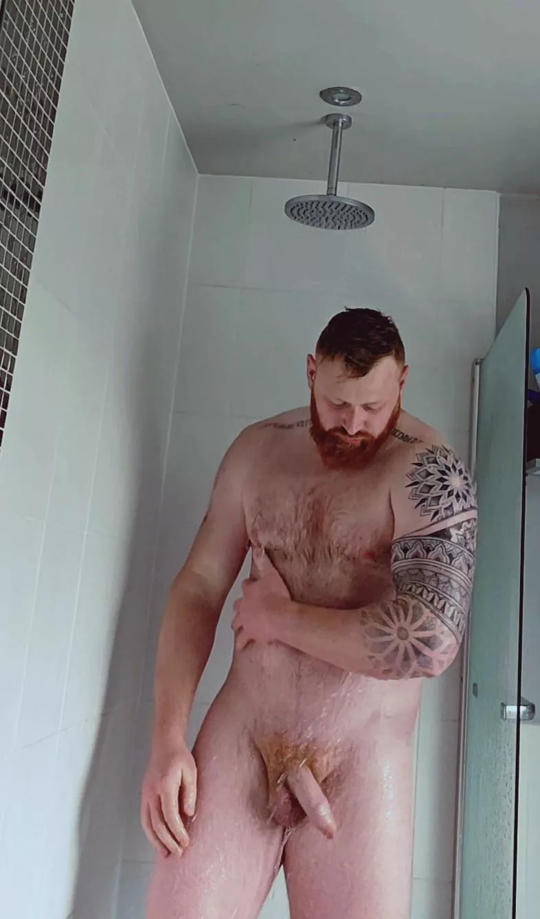 (37) bit of fun in the shower