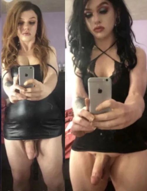 Doesn’t my dick look delicious in mirror selfies? 🖤 What would you do with it? 