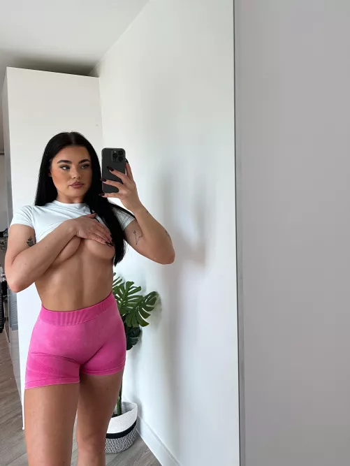 Hand bras with pretty nails are the best kinda bras 