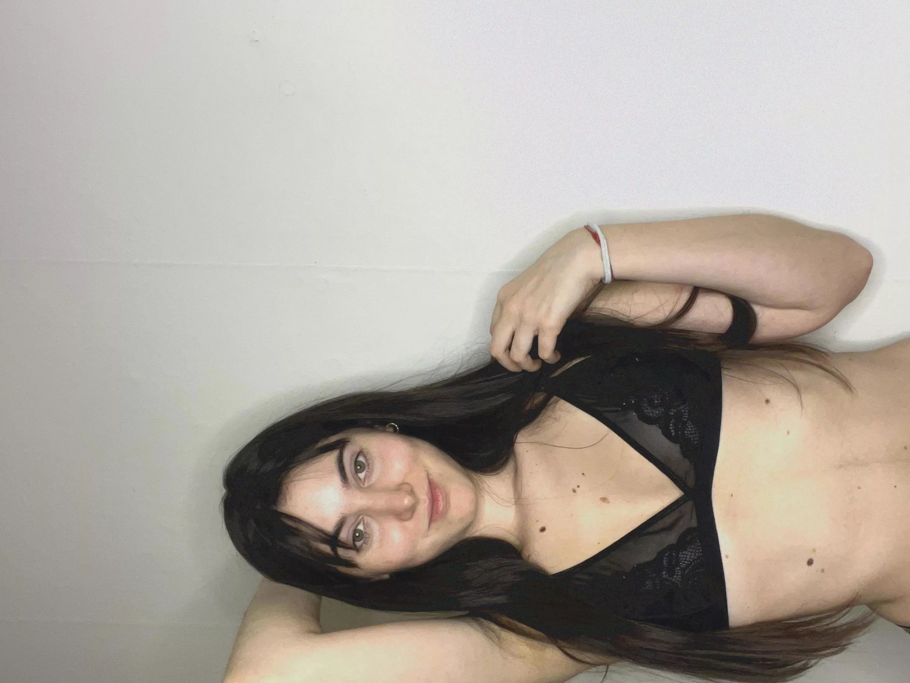  I can't study because I’m too horny 