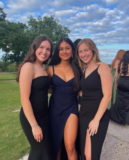 Rank these girls left to right