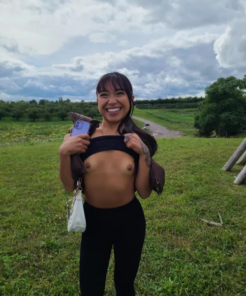 u can fill my asian cunt whenever and where ever 