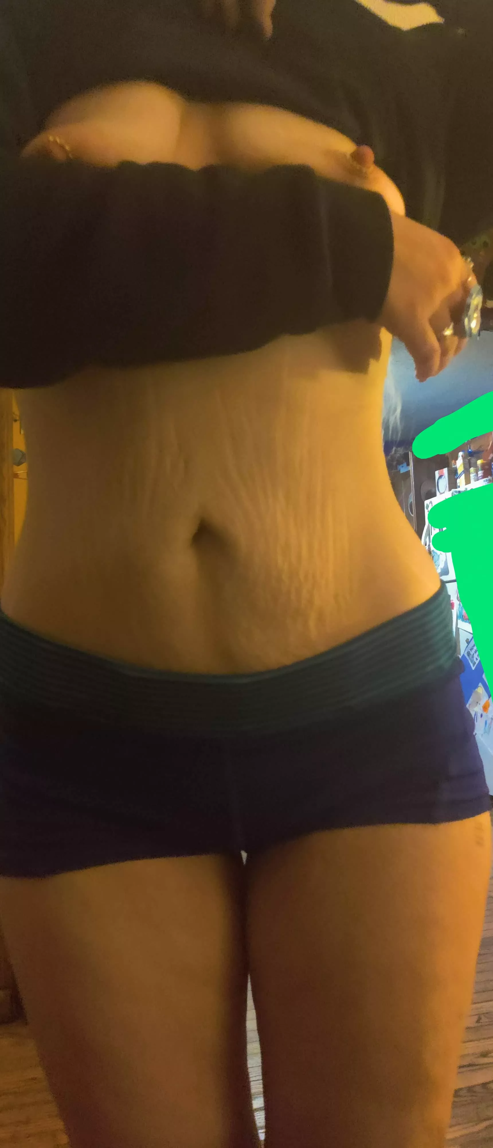 Weird boobs and my tiger stripes! 🐅 🙏