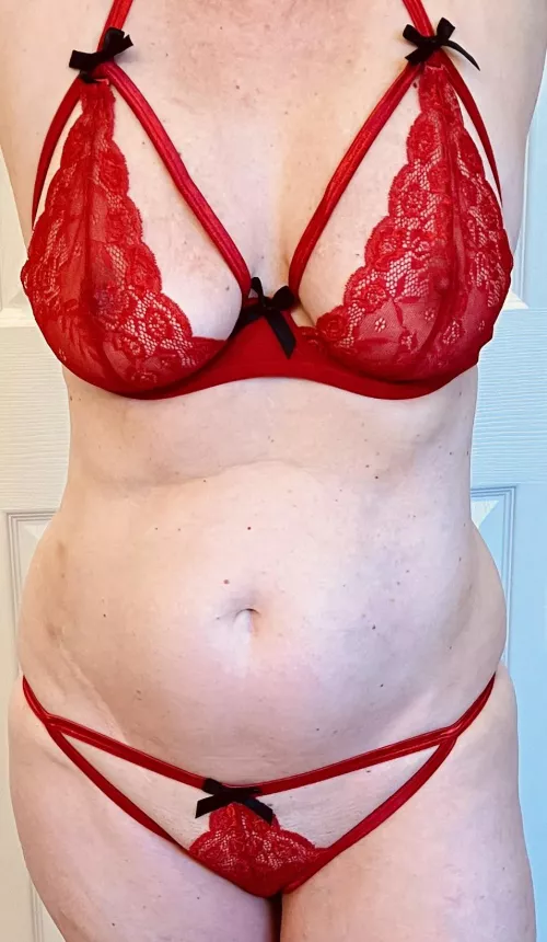 We’re going to our first hotel takeover. I was thinking of wearing this outfit [F55]