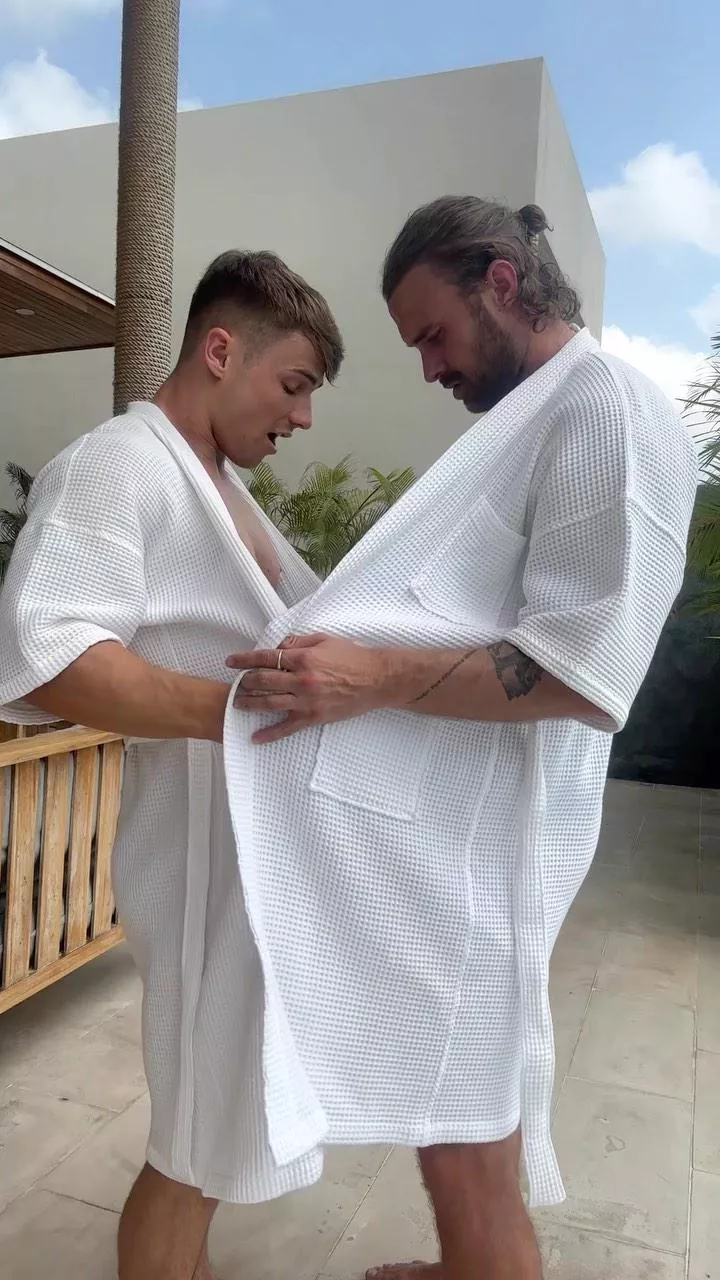 Comparing between friends