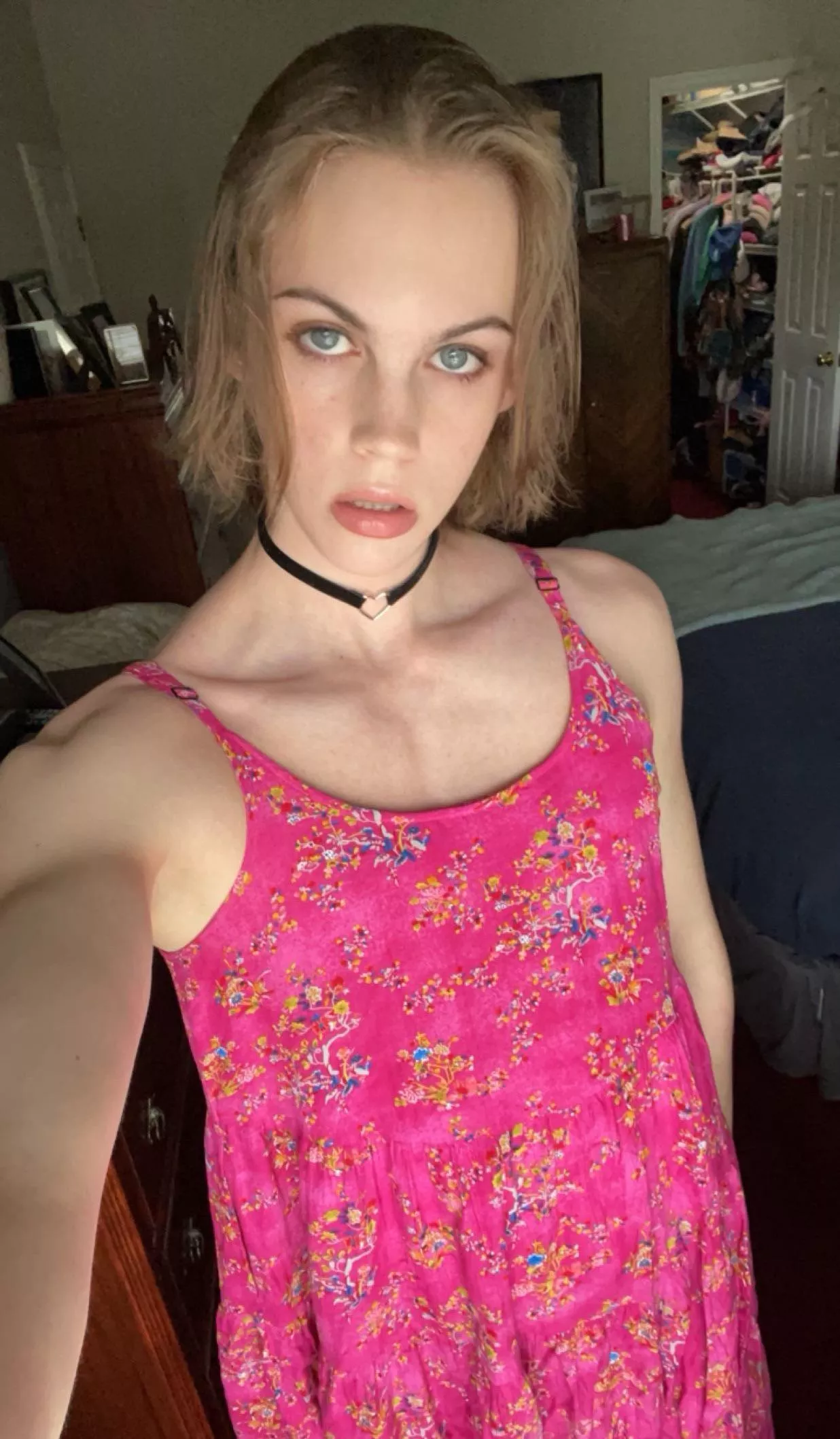 Femboys in dresses >