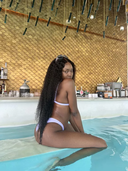 How long can you hold your breath when I sit on your face?