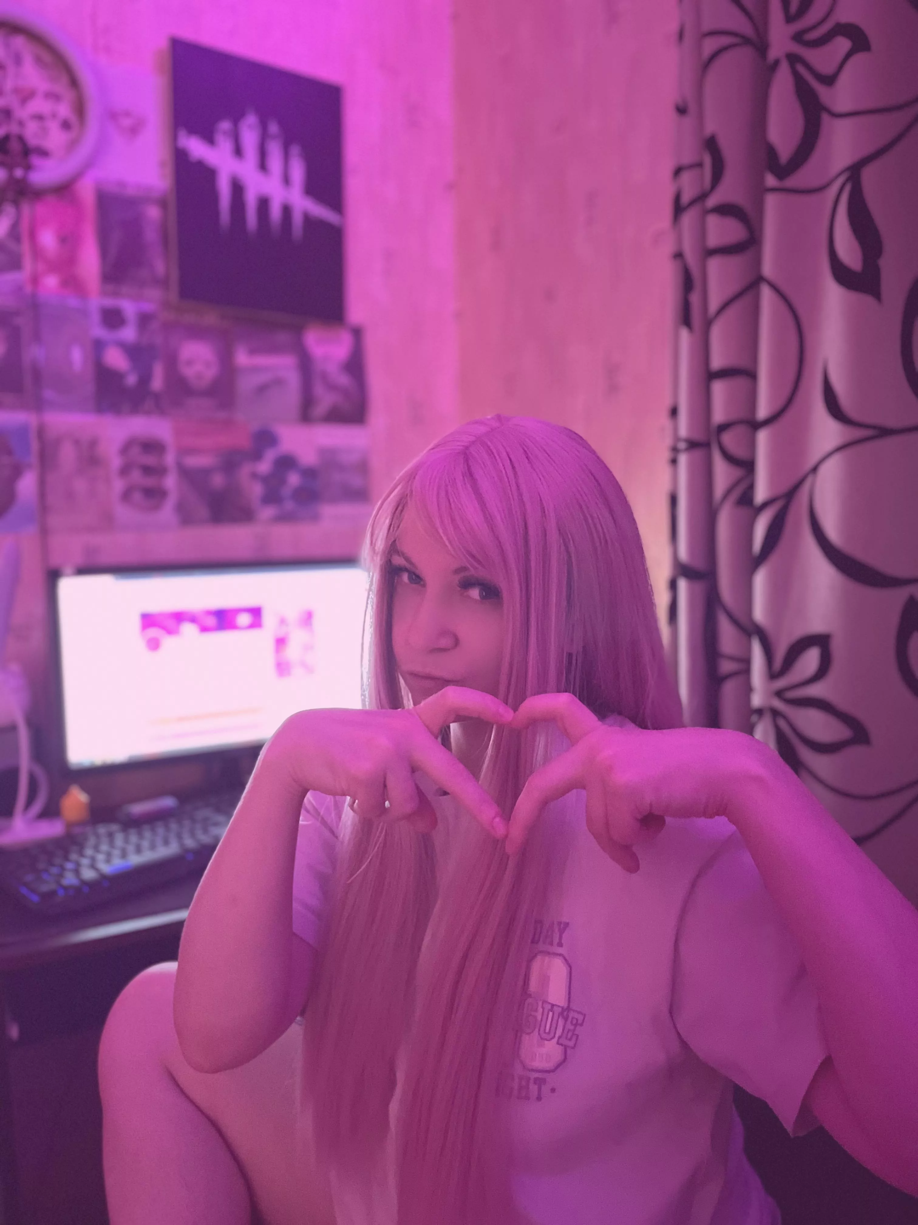 It's more fun to play with me. Yes?